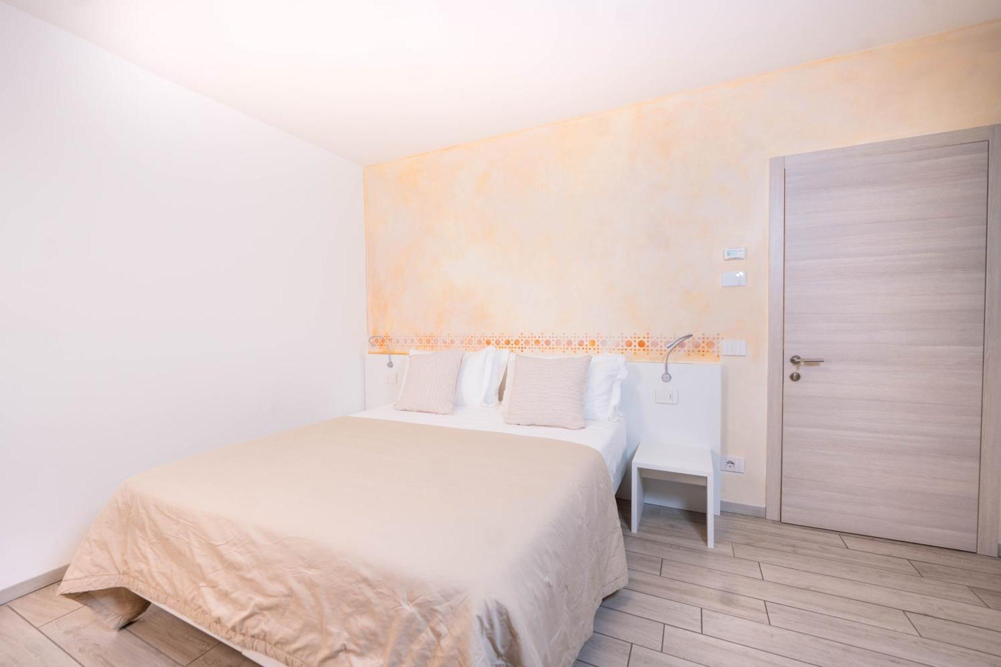 Cityu - Grazioli 27 Trento Centro Con Parcheggio Privato Gratuito Bagian luar foto